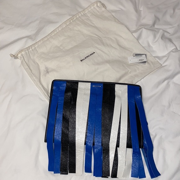 BALENCIAGA Bazar Fringed Leather Clutch - Picture 3 of 3